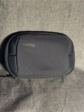 Thule Black Tech Accessory Organizer Pouch
